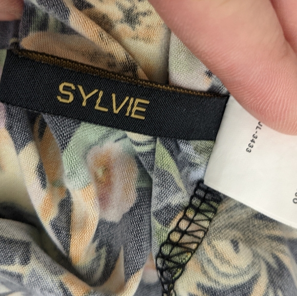 Jeans By Buffalo Brilliant Floral Maxi Dress 🌻 - Picture 6 of 13